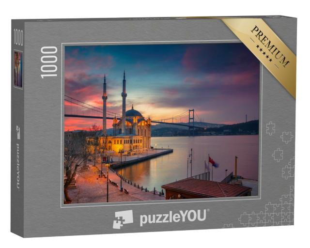Puzzle de 1000 pièces « Lever de soleil à la mosquée Ortakoy avec le pont du Bosphore à Istanbul »