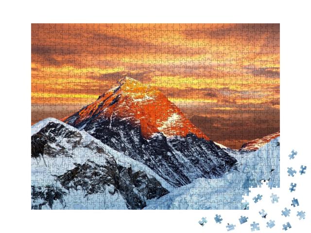 Puzzle de 1000 pièces « Ciel du soir sur le mont Everest, parc national de Sagarmatha, Népal »