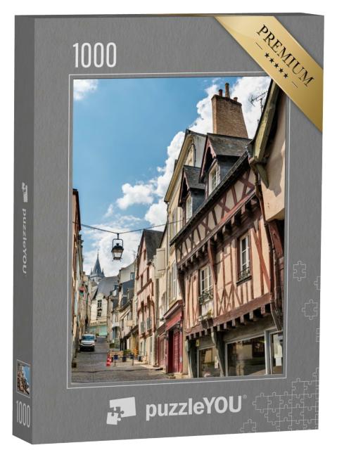 Puzzle de 1000 pièces « Maison traditionnelle à colombages à Laval - Pays de la Loire, France »