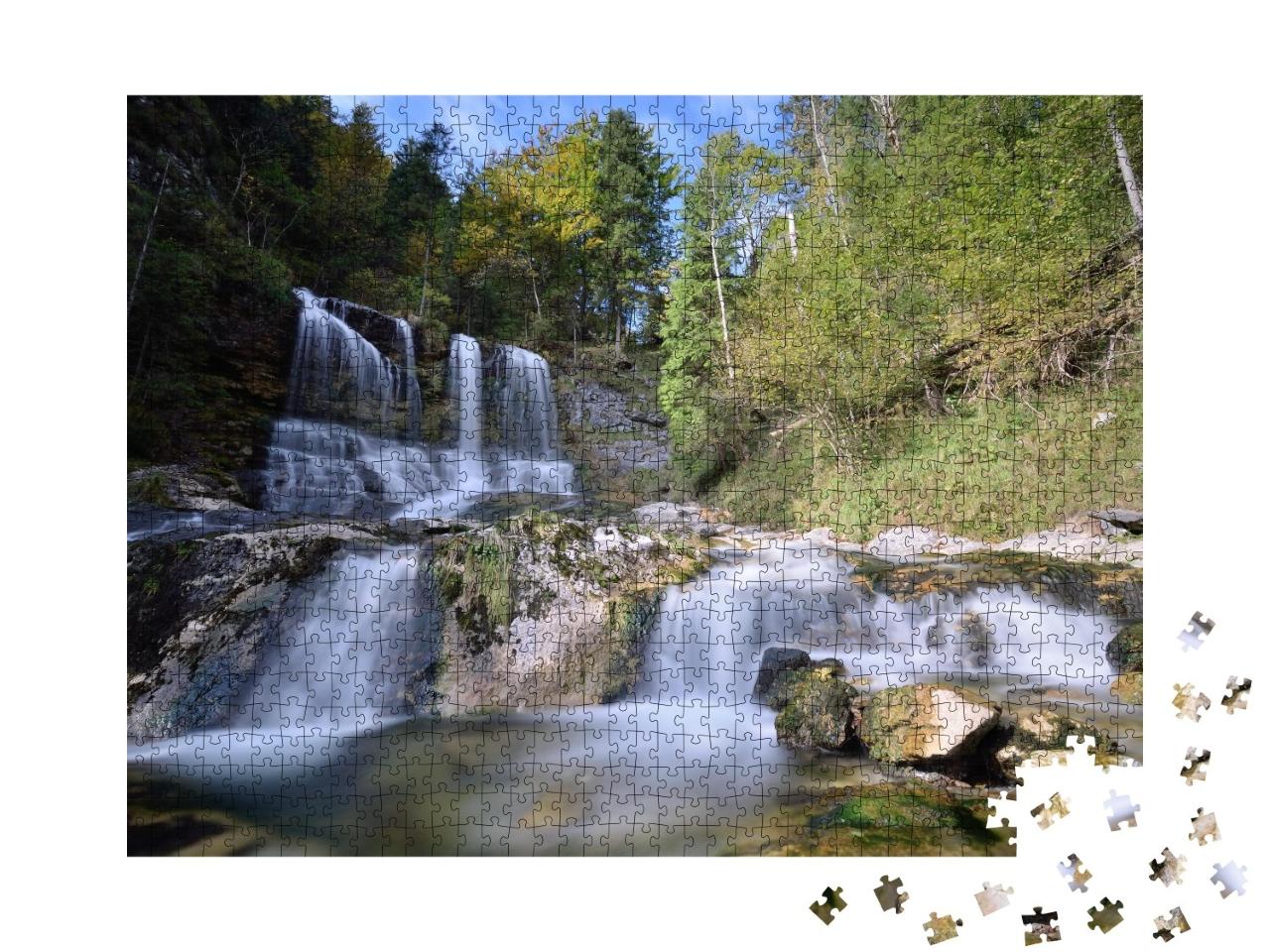 Puzzle de 1000 pièces « Chute d'eau du Weißbach près d'Inzell dans les Alpes bavaroises »