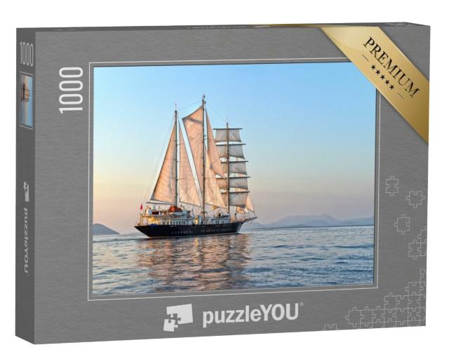 Puzzle de 1000 pièces « Yacht à voile au coucher du soleil sur la mer »