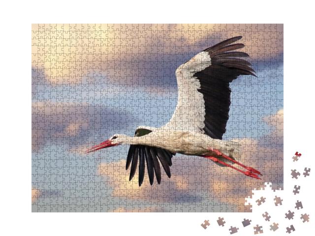 Puzzle de 1000 pièces « Une cigogne blanche en vol avec un ciel nuageux »