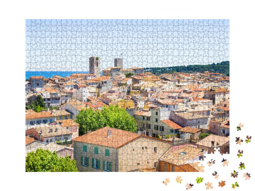 Puzzle de 1000 pièces « La vieille ville d'Antibes, Côte d'Azur »