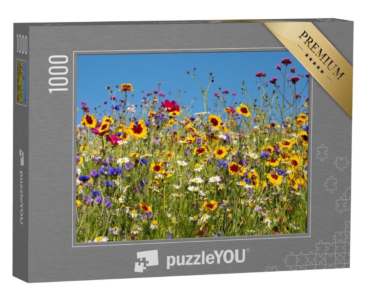 Puzzle de 1000 pièces « Des fleurs sauvages colorées s'épanouissent devant le Savill Garden, Egham, Surrey »