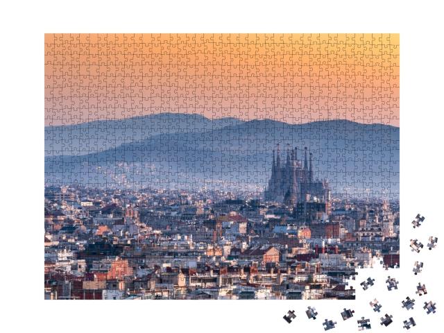 Puzzle de 1000 pièces « Vue de Barcelone avec la Sagrada Familia au lever du soleil, Espagne »