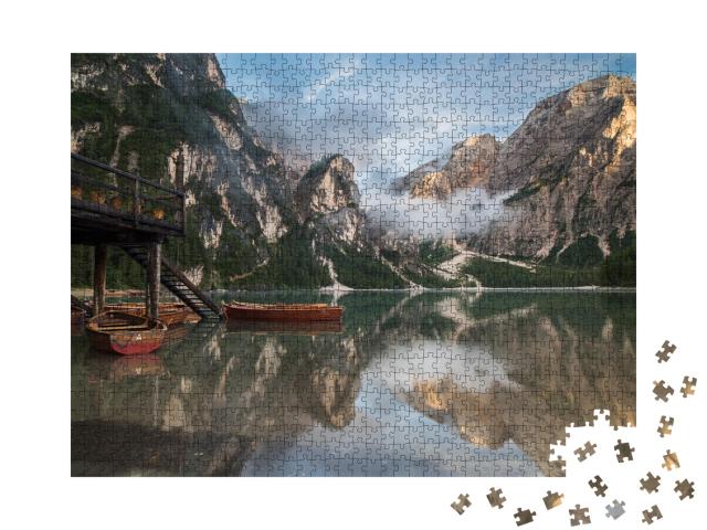 Puzzle de 1000 pièces « Pragser Wildsee, lac de Braies, parc naturel Fanes-Sennes-Prags, Dolomites »