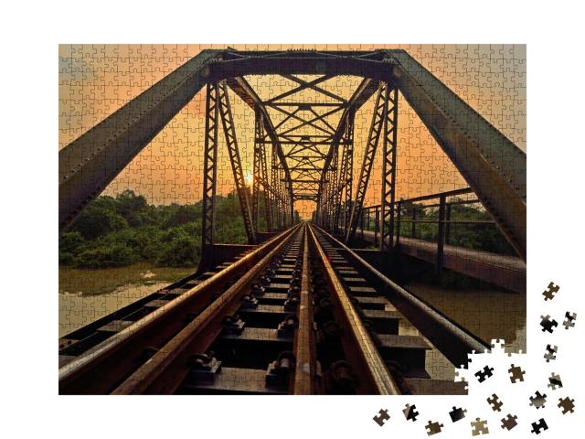 Puzzle de 1000 pièces « Pont routier ferroviaire en métal »
