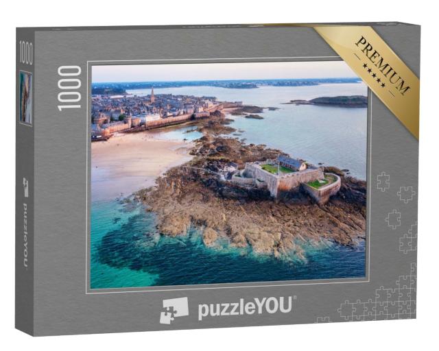 Puzzle de 1000 pièces « Remparts de Saint-Malo et du fort national sur la côte atlantique bretonne, France »