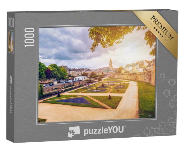 Puzzle de 1000 pièces « Vannes, une ville médiévale de Bretagne (France). »