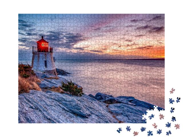 Puzzle de 1000 pièces « Coucher de soleil au phare de Castle Hill, Newport, Rhode Island »