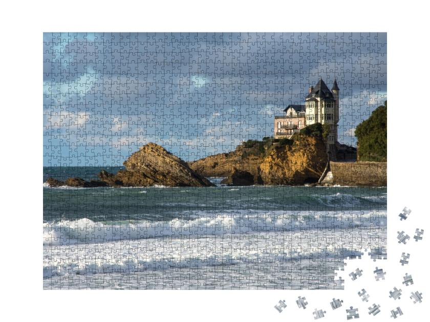 Puzzle de 1000 pièces « Vue de la Villa Belza depuis le belvédère de la Côte des Basques »