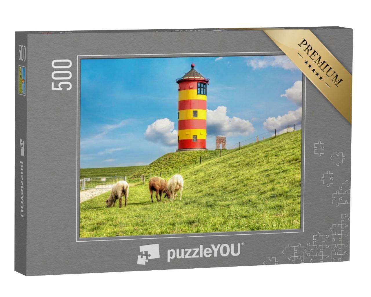 Puzzle de 500 pièces « Moutons devant le phare de Pilsumer sur la côte allemande de la mer du Nord »