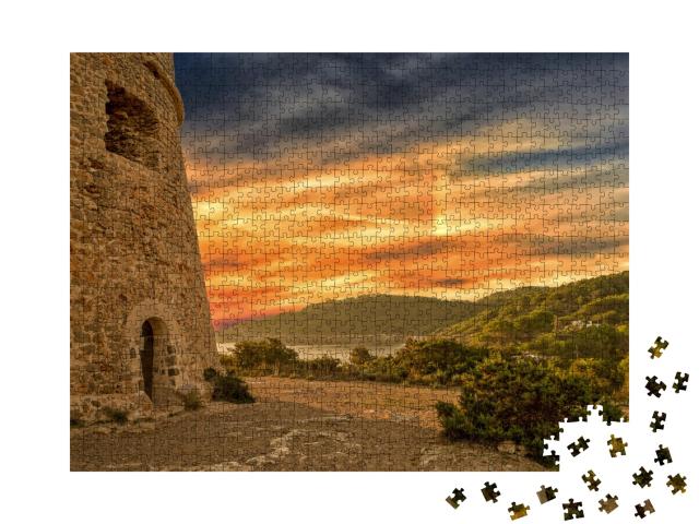 Puzzle de 1000 pièces « Tour de Sal Rossa au lever du soleil à Ibiza, Espagne »