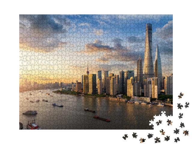 Puzzle de 1000 pièces « Vue sur le fleuve Huangpu et la ligne d'horizon de Shanghai »