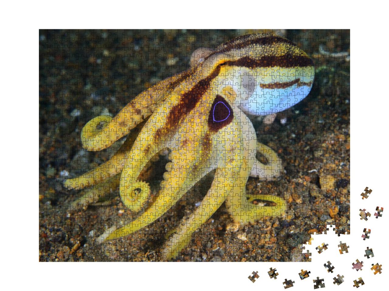Puzzle de 1000 pièces « Une pieuvre jaune toxique au fond de la mer »