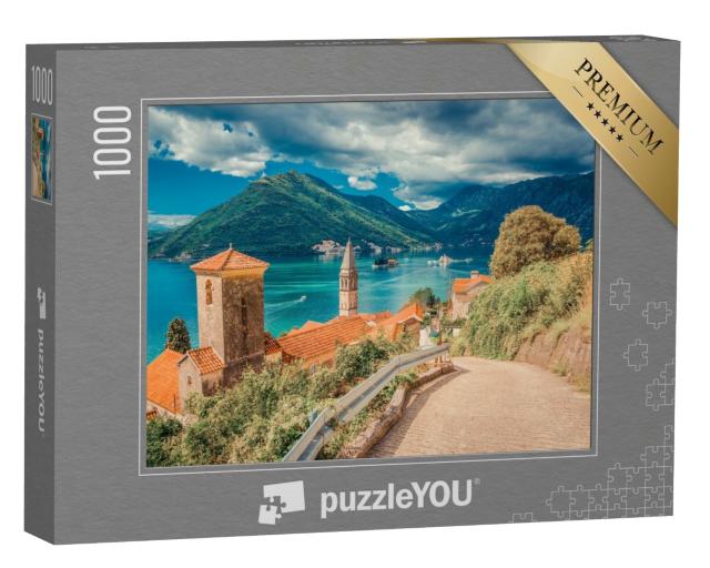 Puzzle de 1000 pièces « Port et bâtiments de la baie de Boka Kotor sous le soleil, Monténégro »