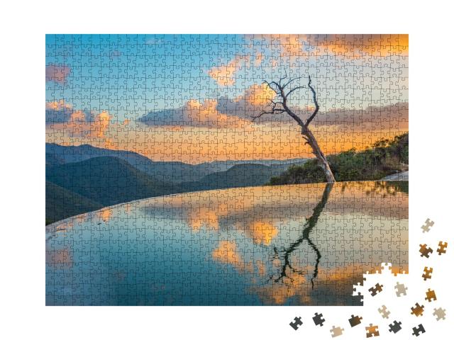 Puzzle de 1000 pièces « Coucher de soleil aux chutes d'Hierve el Agua, Oaxaca, Mexique »
