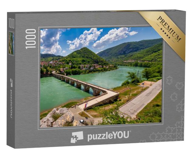 Puzzle de 1000 pièces « Pont de pierre Mehmed Pacha Socolovic sur la rivière Drina »