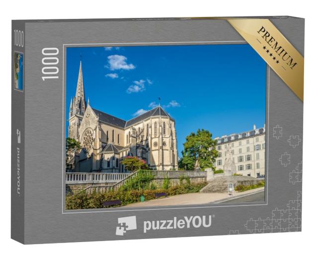 Puzzle de 1000 pièces « Vue de l'église Saint Martin à Pau »