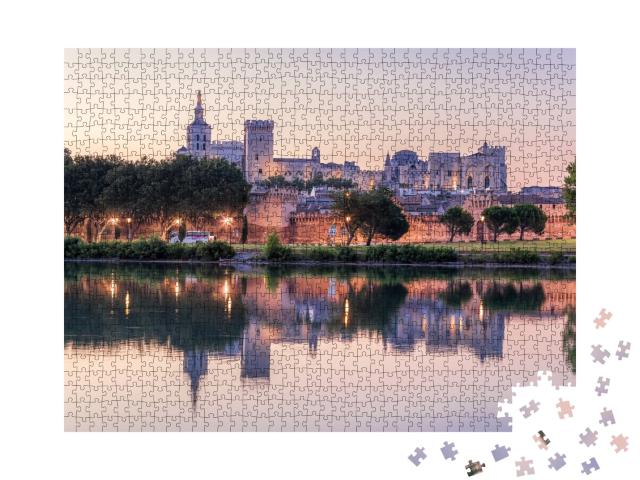 Puzzle de 1000 pièces « Avignon avec le Palais des Papes le soir en Provence, France »