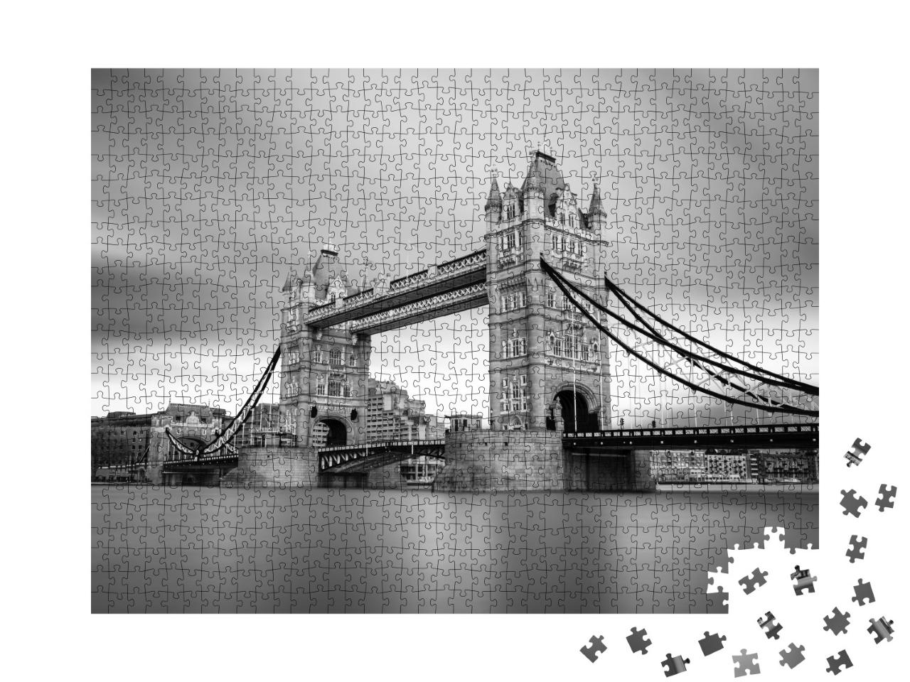 Puzzle de 1000 pièces « Tower Bridge au-dessus de la Tamise, Londres, noir et blanc »