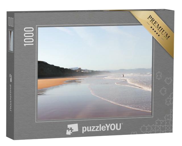 Puzzle de 1000 pièces « Depuis la plage au coucher du soleil. La Côte des Basques, à Biarritz (Pays basque, France) »