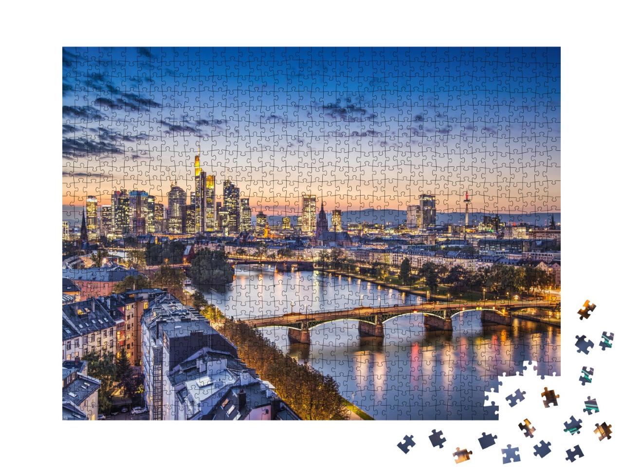 Puzzle de 1000 pièces « Ambiance de soirée au-dessus de Francfort-sur-le-Main, Allemagne »