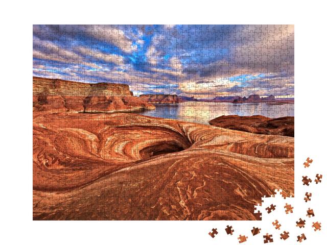 Puzzle de 1000 pièces « Formation rocheuse le long de la rive du lac Powell, Arizona »