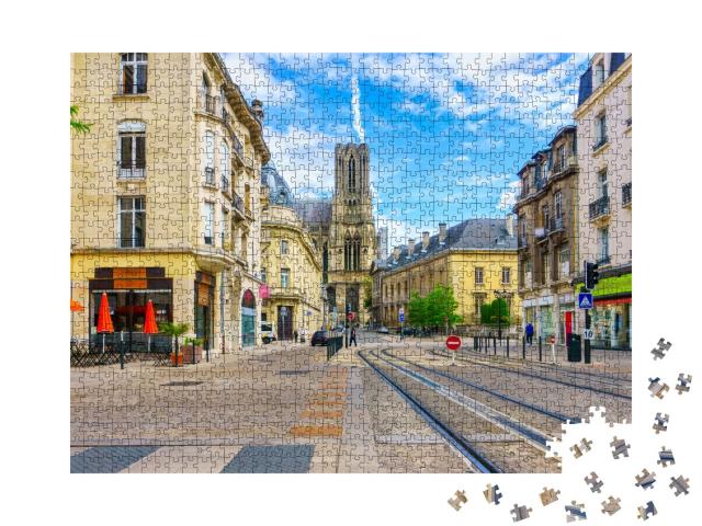 Puzzle de 1000 pièces « Architecture de Reims, une ville de la région Champagne-Ardenne en France. »