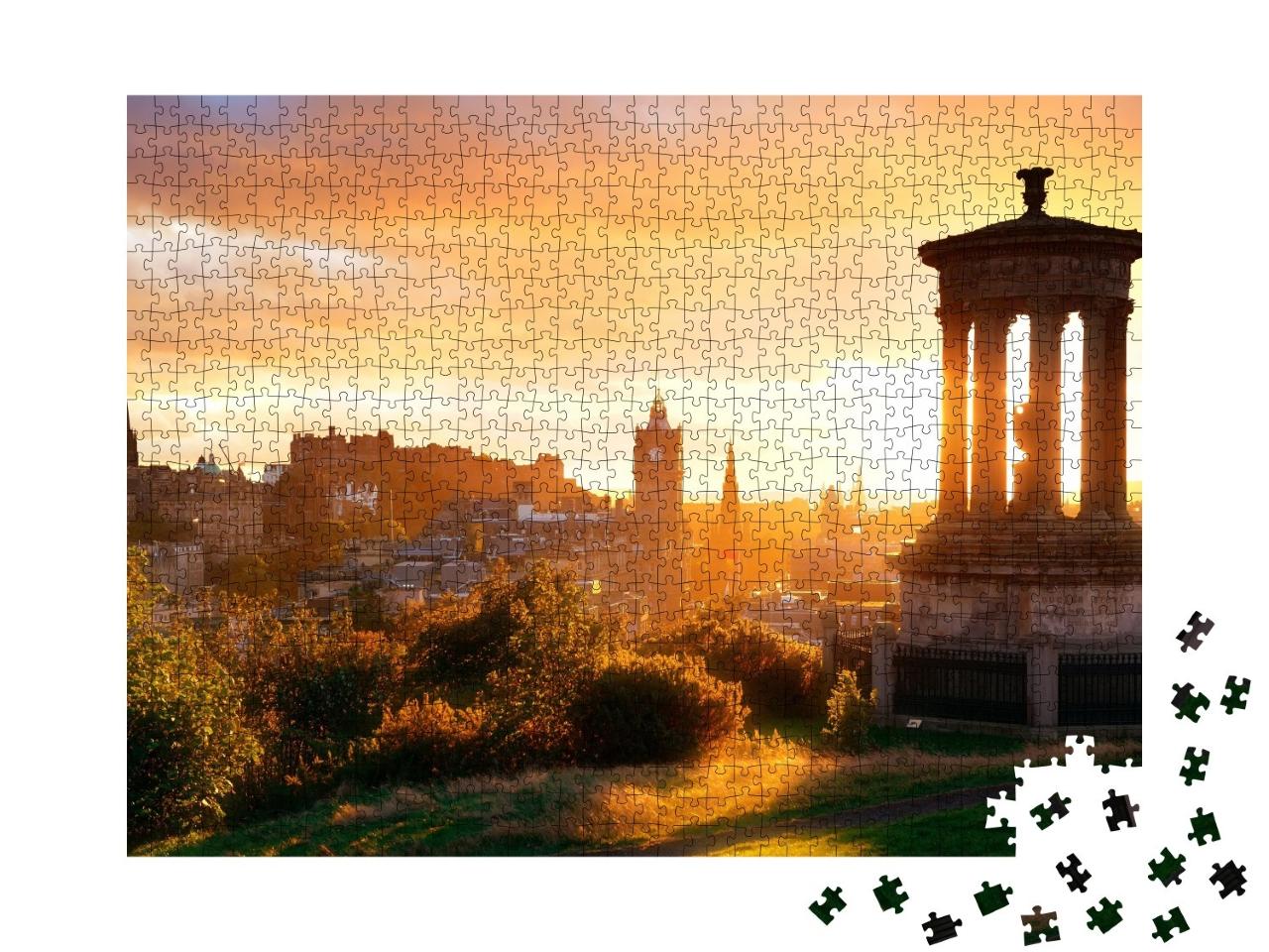 Puzzle de 1000 pièces « Skyline d'Édimbourg dans la lumière du matin, Écosse »
