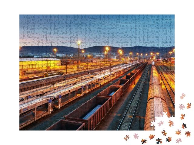 Puzzle de 1000 pièces « Transport ferroviaire de marchandises, train de marchandises »