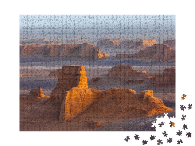 Puzzle de 1000 pièces « Tours de sable des Kaluts dans le désert de Dasht-e-Lut, Iran »