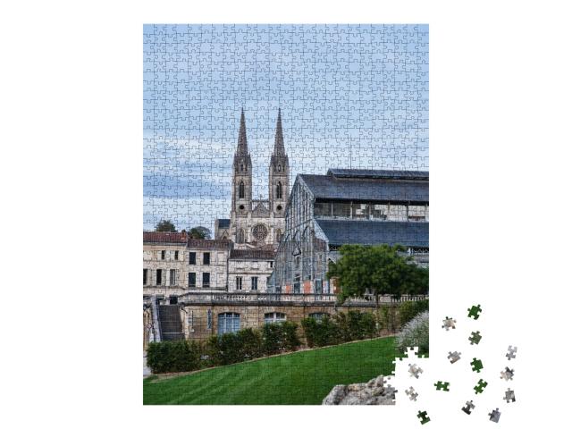 Puzzle de 1000 pièces « Église Saint-André dans la vieille ville de Niort, Deux-Sèvres, France »