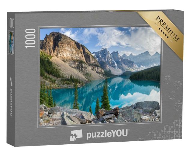 Puzzle de 1000 pièces « Un lac de montagne clair dans la nature sauvage du Canada »