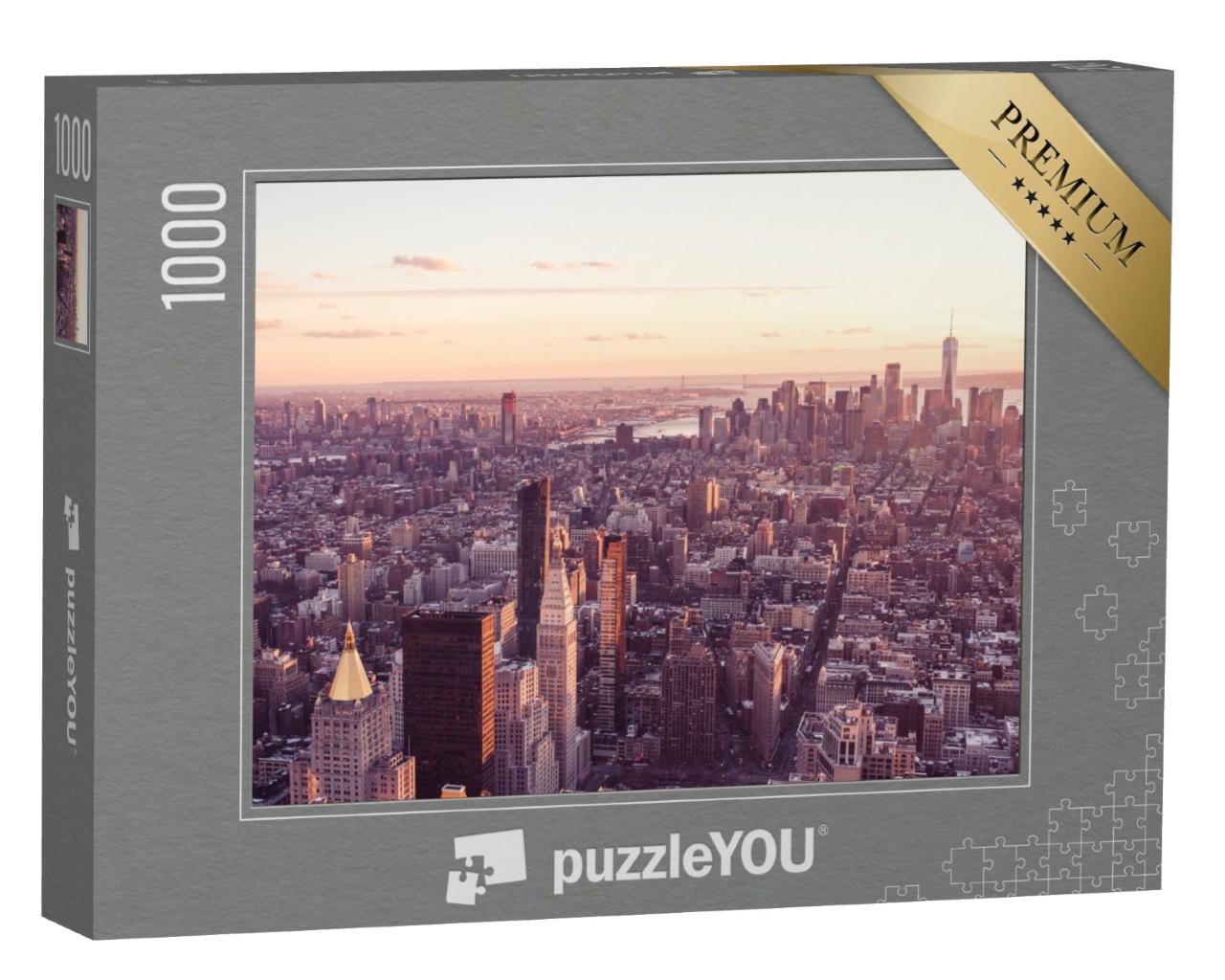 Puzzle de 1000 pièces « Vue aérienne au coucher du soleil de Lower Manhattan, États-Unis »