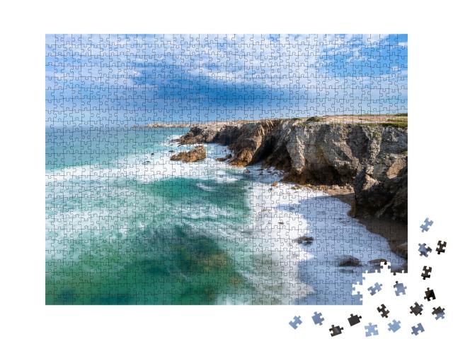 Puzzle de 1000 pièces « Beau littoral de Quiberon en Bretagne, France »