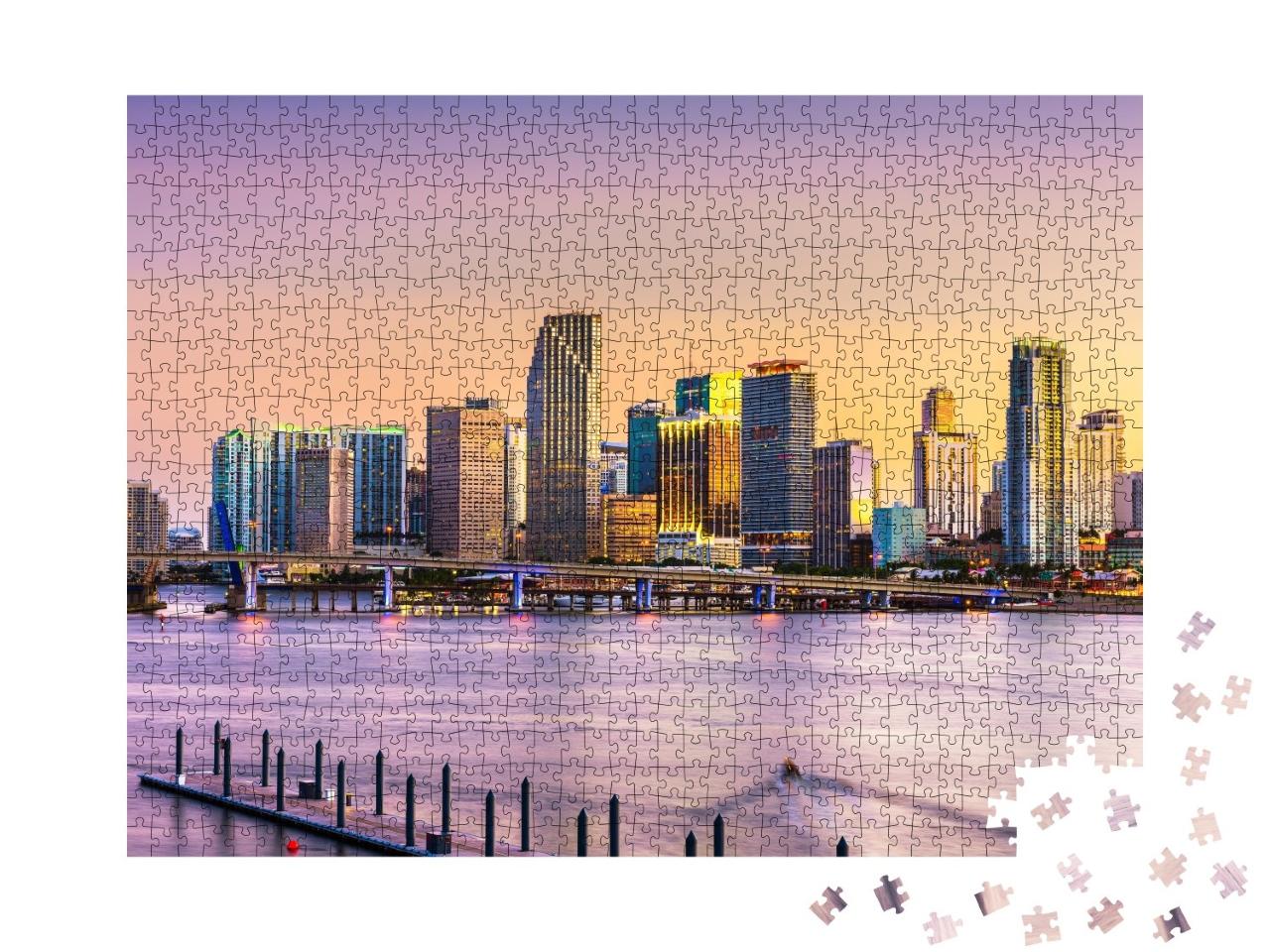 Puzzle de 1000 pièces « Skyline de Miami sur la baie de Bisayne au crépuscule, Floride »