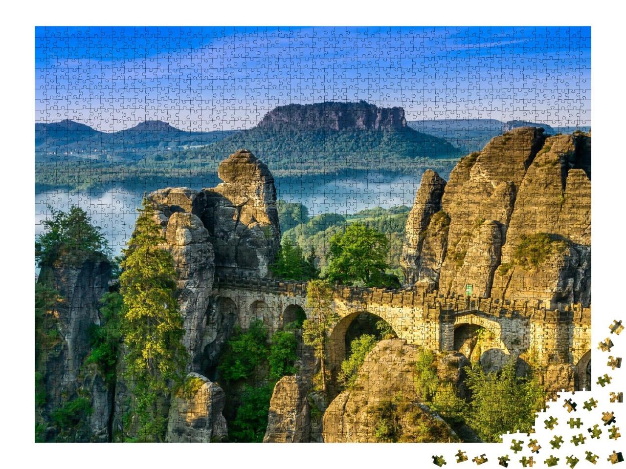 Puzzle de 2000 pièces « Lever de soleil sur le Bastei en Suisse saxonne, Allemagne »