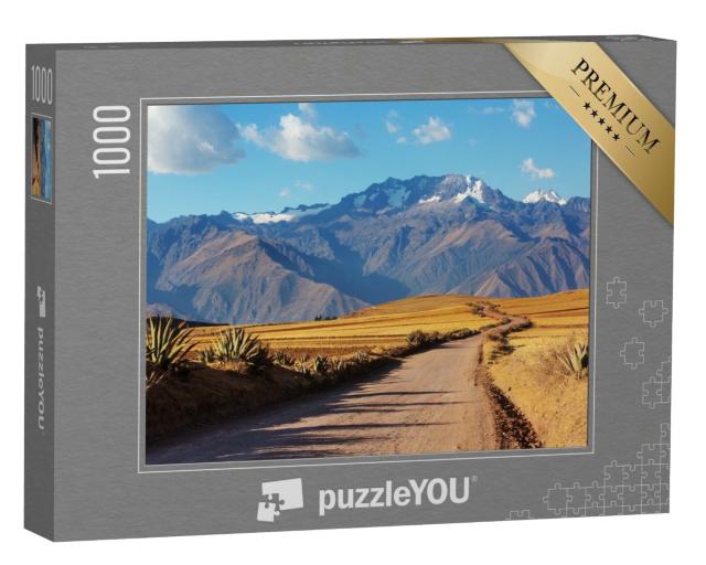 Puzzle de 1000 pièces « Paysage de pampa dans la Cordillera de Los Andes, Pérou, Amérique du Sud »