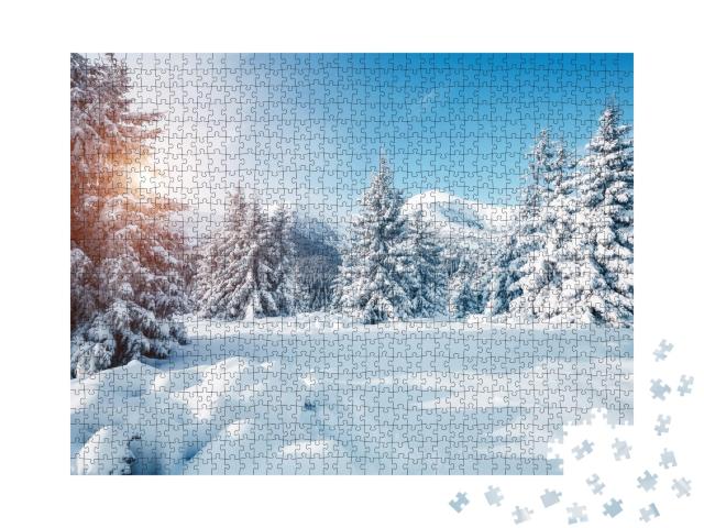 Puzzle de 1000 pièces « Merveilleux pays d'hiver ensoleillé, Carpates, Urkaine »