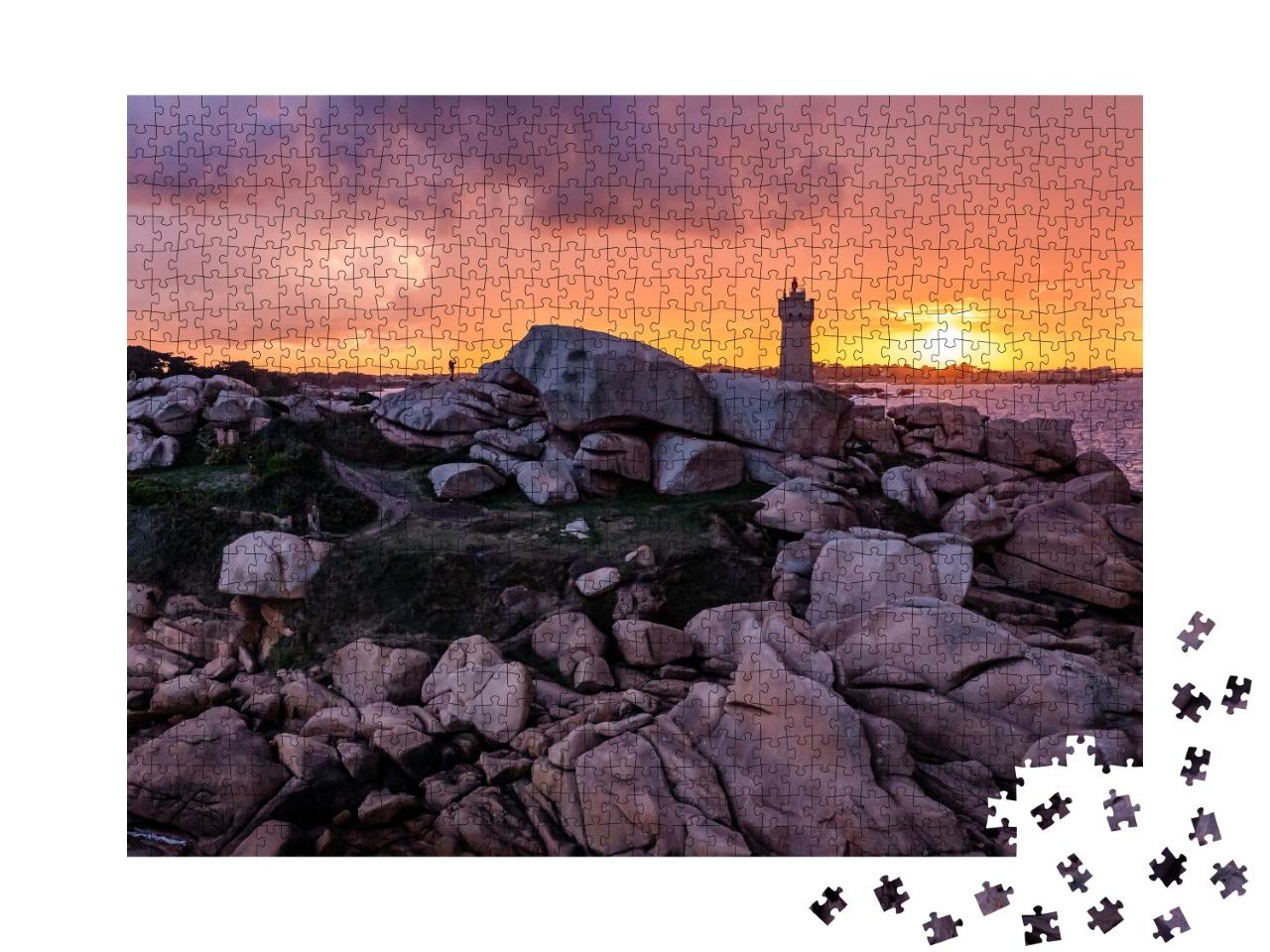 Puzzle de 1000 pièces « Vue sur le phare de Ploumanac'h à Perros-Guirec sur la Côte de Granit Rose, Bretagne »