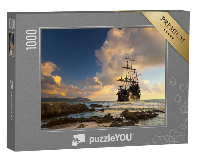 Puzzle de 1000 pièces « Bateau pirate en pleine mer au coucher du soleil »