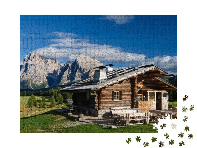 Puzzle de 1000 pièces « Refuge sur l'Alpe de Siusi avec le Plattkofel et le Langkofel, Tyrol du Sud »