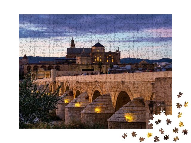 Puzzle de 1000 pièces « Mezquita et Puente Romano de nuit, Cordoue, Andalousie »