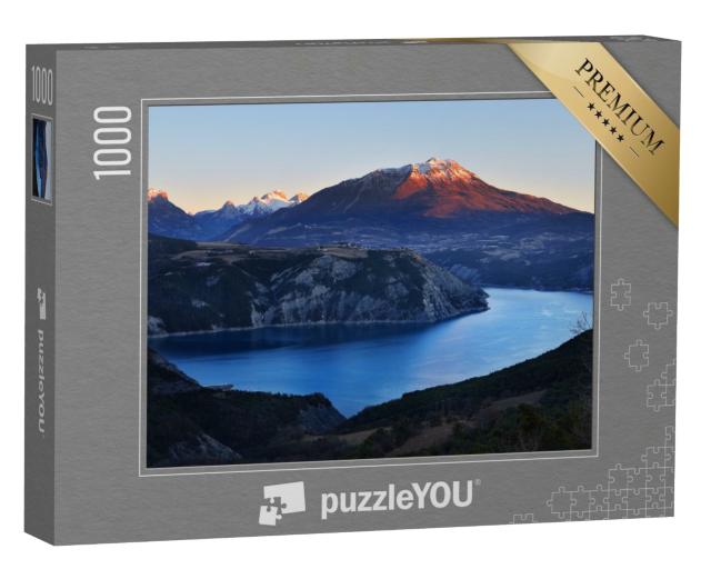 Puzzle de 1000 pièces « Vue panoramique sur le lac de montagne de serre-poncon dans les Alpes françaises »