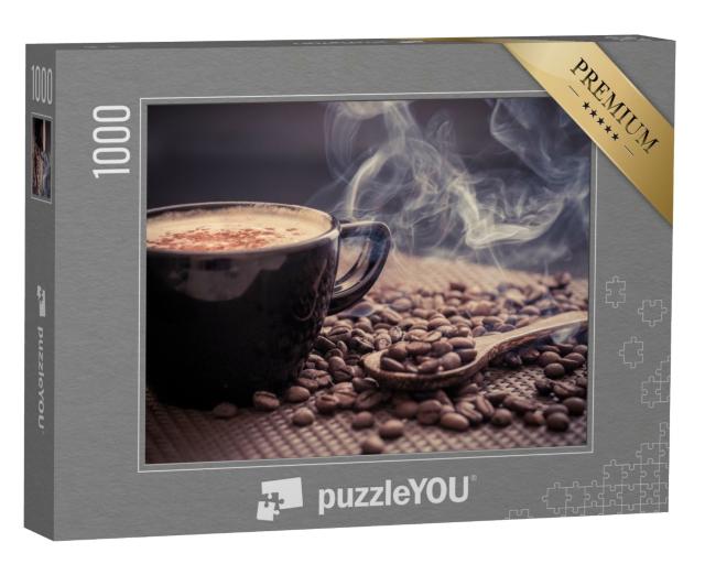 Puzzle de 1000 pièces « Un café chaud et parfumé entouré de grains de café fraîchement torréfiés »