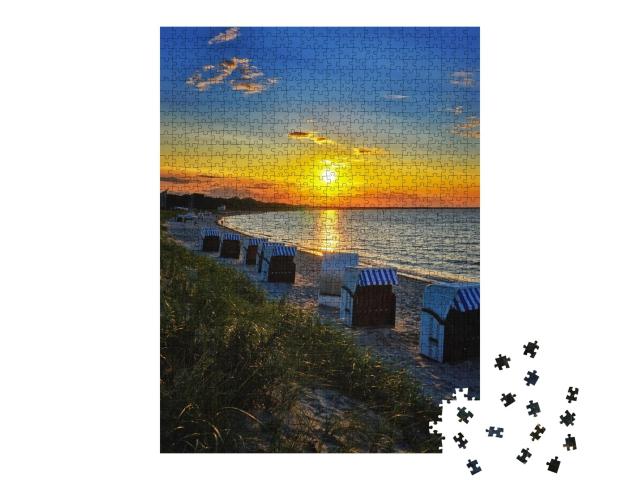 Puzzle de 1000 pièces « Chaises de plage et coucher de soleil à Glowe »