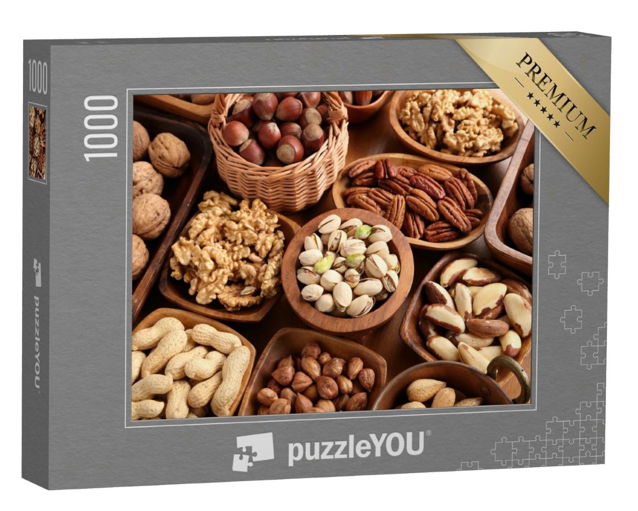 Puzzle de 1000 pièces « Différentes sortes de noix dans des coupes en bois »