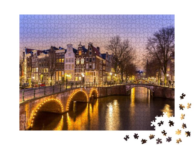 Puzzle de 1000 pièces « Canal du soir à Amsterdam, Pays-Bas »