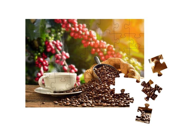 Puzzle de 48 pièces « Tasse de café fumant avec des grains de café »